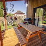 Premium In With Garden *