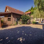 Premium In With Garden Saint-Quirin