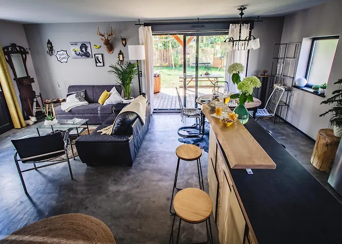 Premium In With Garden Apartmán *