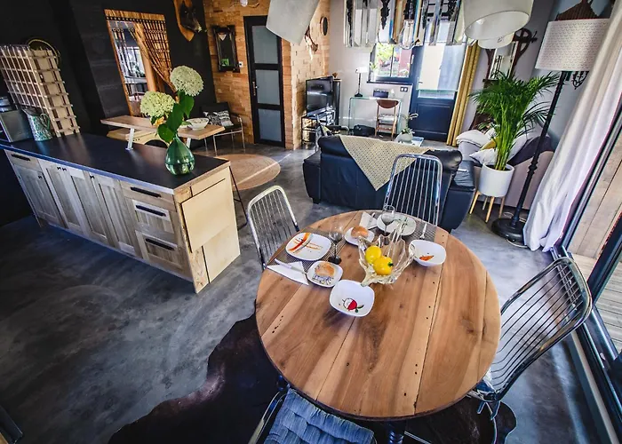 아파트 Premium In With Garden Saint-Quirin