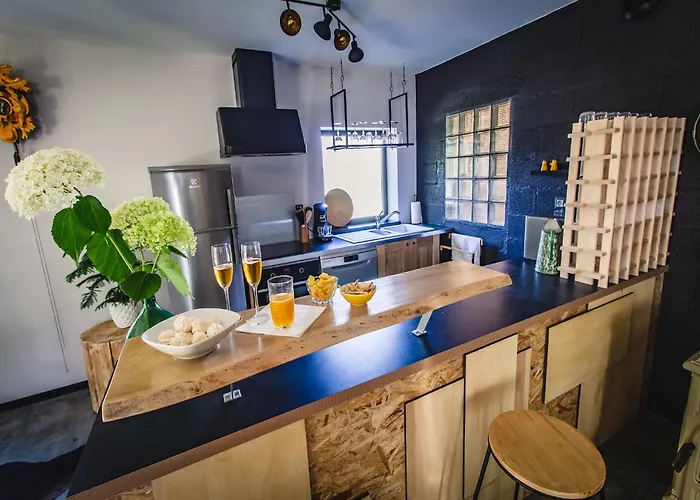 Premium In With Garden