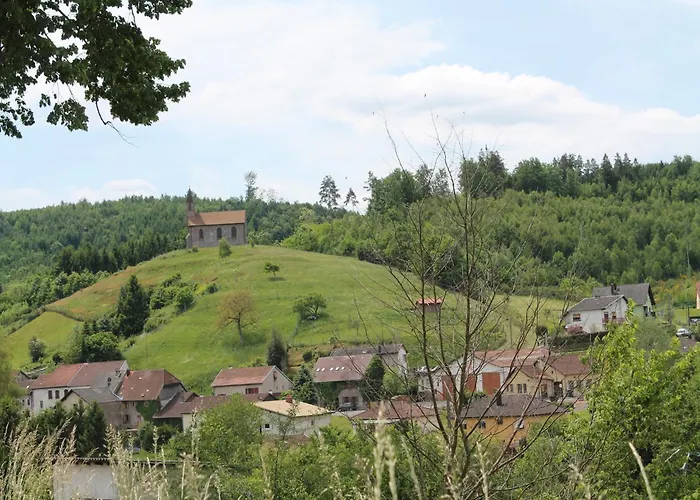 Premium In With Garden Saint-Quirin