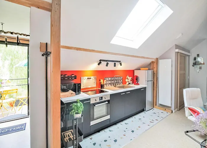 Premium In With Garden Apartmán *