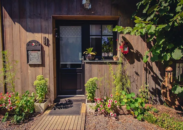 Premium In With Garden Saint-Quirin